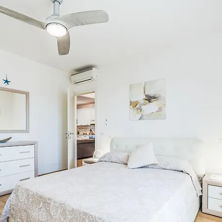 Alice By Interhome Appartement Viareggio